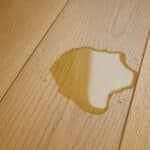 Enlever l'odeur de pipi de chat sur un parquet