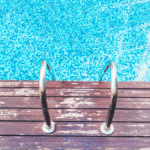 Piscine bois enterrée pourrie
