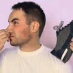 Fini les pieds qui puent avec ce mélange sel + bicarbonate !